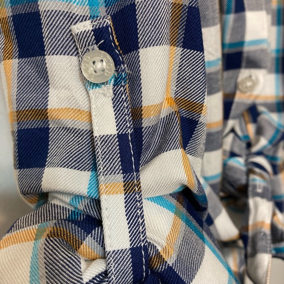 Izod Girls Long Sleeve Button Down - Picture 5 of 5